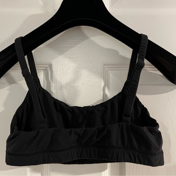 SKIMS Fits Everybody Scoop Bralette Onyx Black size Small S - Picture 4 of 8